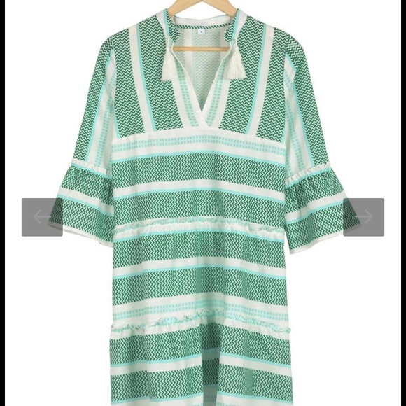 Chic Color Block Print Bell Cuff Sleeve Mini Dress - Picture 5 of 11